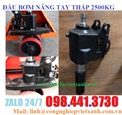 Đầu bơm xe nâng tay 2500kg nhập khẩu giá rẻ